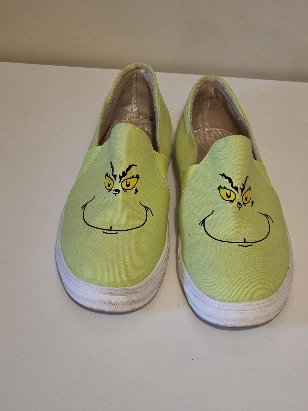 Adult Slip-On Canvas Shoes with Grinch Face - Lime Green